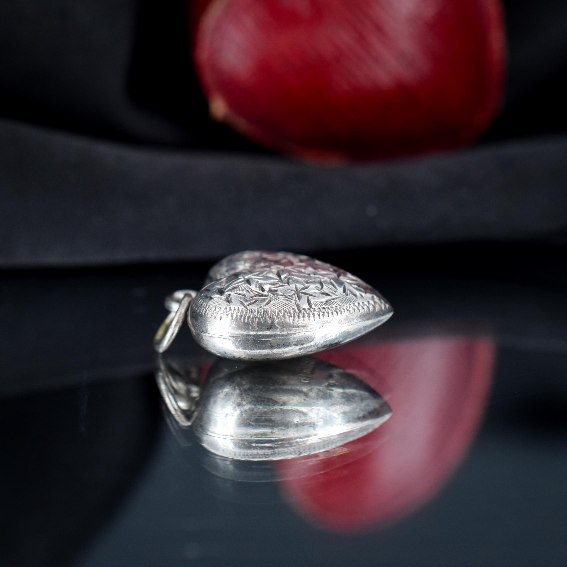 Antique Edwardian Sterling Silver Engraved Puffy Ivy Heart Pendant