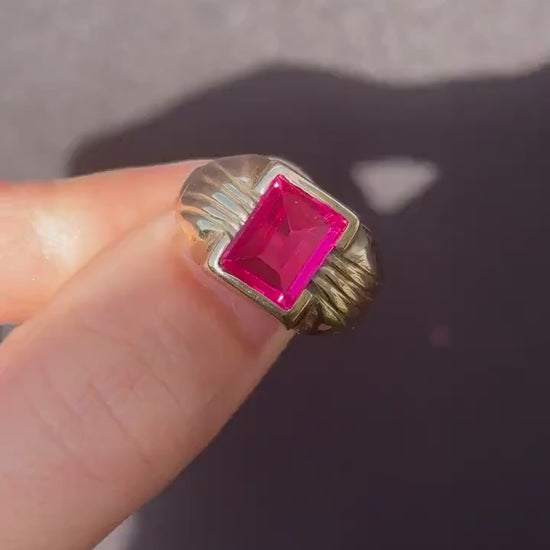 Art Deco Ruby 10ct 10K Yellow Gold Signet Ring | c.1920