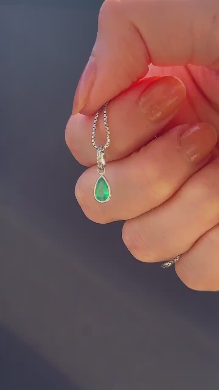 0.45ct Natural Emerald Platinum Drop Pendant Charm