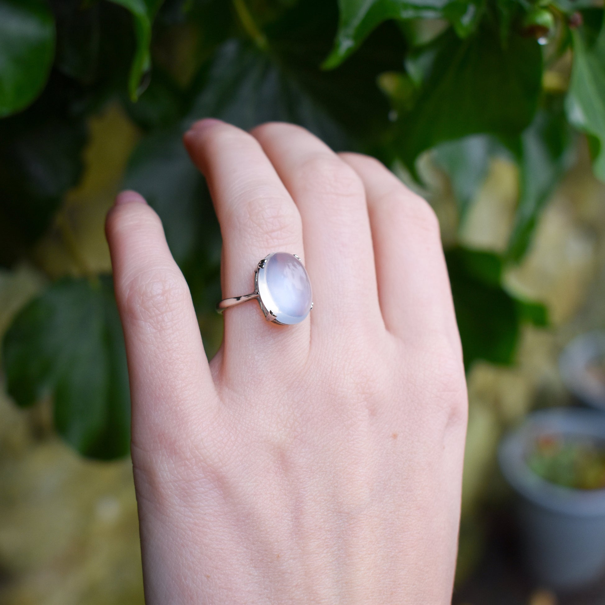 Vintage Cabochon Moonstone Oval Solitaire 18ct White Gold Ring | Art Deco